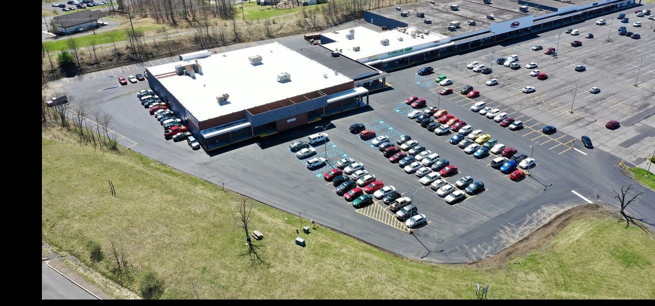 Frostburg Plaza: 10701 New Georges Creek Rd SW, Frostburg, MD 21532